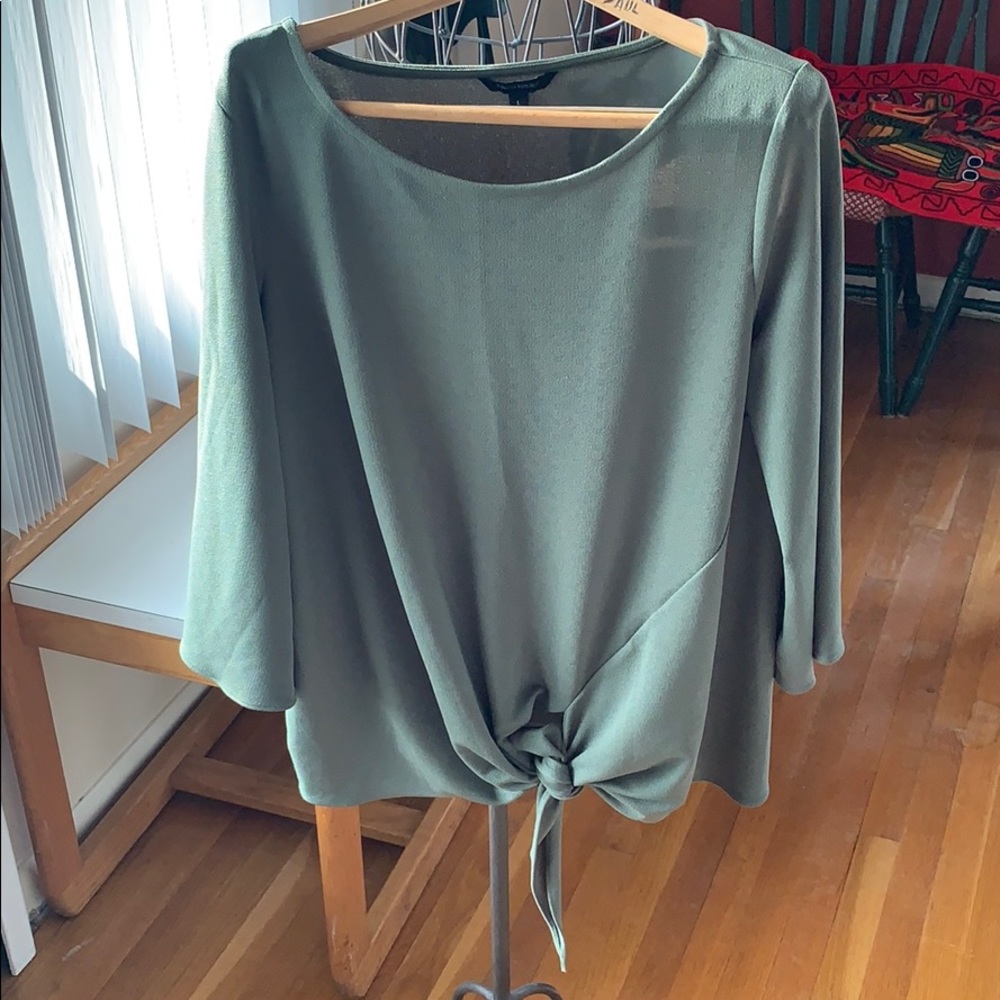 Banana Republic Tied Top - Large